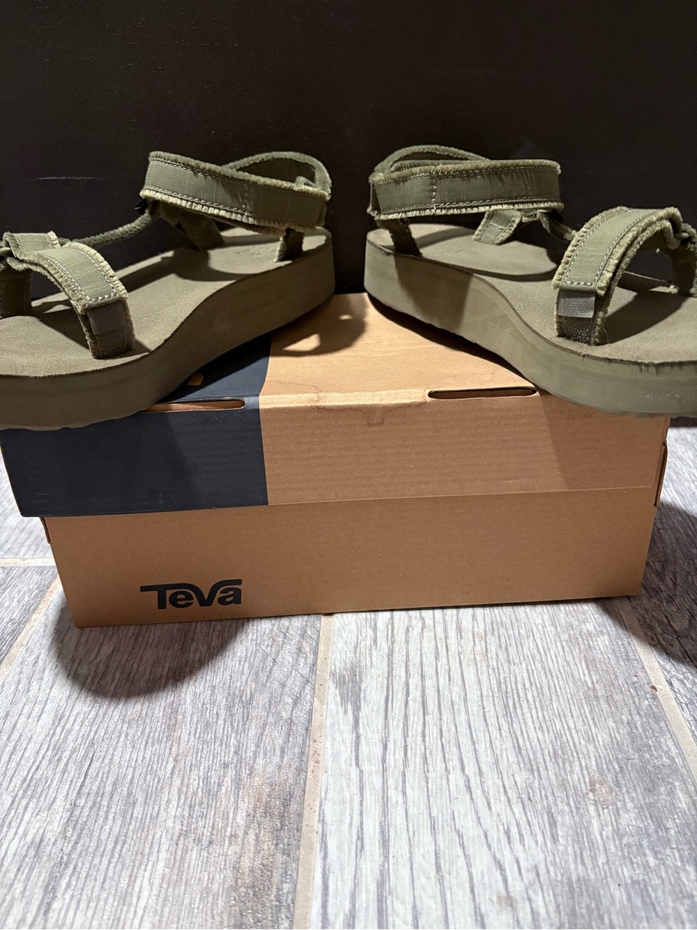 Teva Olive Utility Strap Sandals - Picture 5 of 8